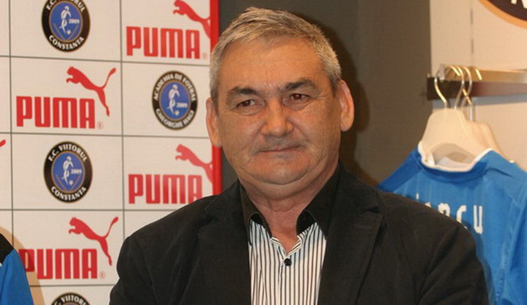 Pavel PENIU
