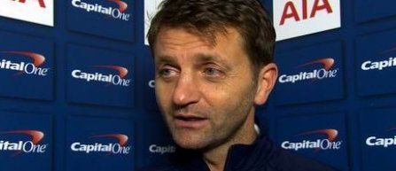 Sherwood va fi antrenorul lui Chiriches pentru urmatoarele 18 luni