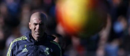 Fotografii inedite cu Zidane, expuse la Madrid