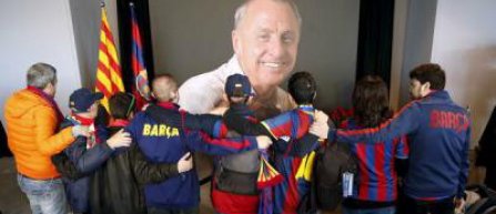 FC Barcelona omagiaza memoria lui Johan Cruyff