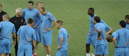 Euro 2012: Jucatorii Olandei il sustin pe van Marwijk
