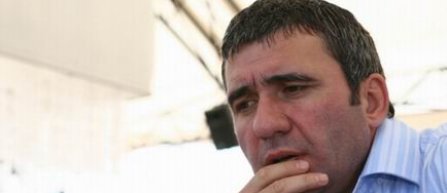 Gica Hagi si ghanezul Abedi Pele, cooptati in Task Force Football 2014, a FIFA