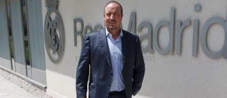 Rafael Benitez va semna pe trei sezoane si va fi prezentat astazi la Real Madrid