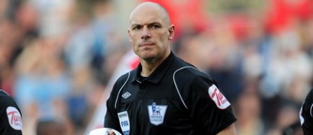 Euro 2012: Englezul Howard Webb va arbitra partida Rusia - Cehia
