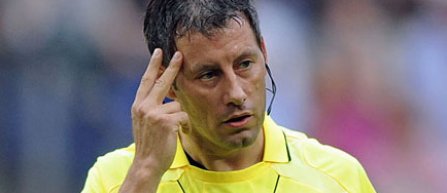 Meciul cu Ungaria arbitrat de Wolfgang Stark, cel cu Olanda de Mark Clattenburg