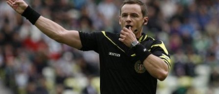 Polonezul Pawel Raczkowski va arbitra meciul Steaua - AS Trencin