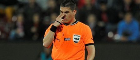 Istvan Kovacs va arbitra partida amicala Armenia - Franta