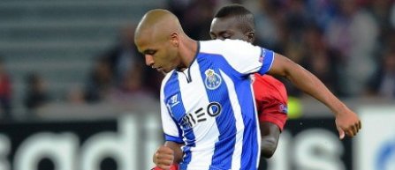 PSG pregateste 50 milioane euro pentru transferul algerianului Yacine Brahimi
