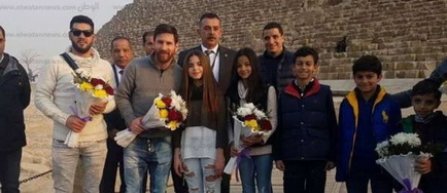 Messi a vizitat piramidele de la Gizeh