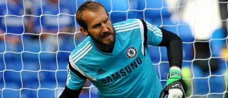 Mark Schwarzer pleaca de la Chelsea la Leicester City