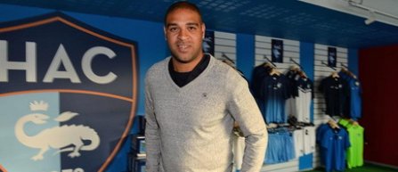 Adriano va juca la Le Havre