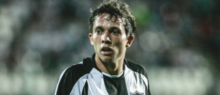 Borussia Dortmund negociaza transferul brazilianului Bernard