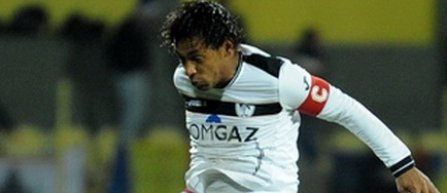 Eric de Oliveira si Nicandro Breeveld, de la Gaz Metan Medias la Pandurii Targu-Jiu