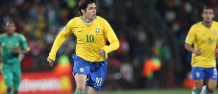 Copa America: Kaka l-a inlocuit pe Douglas Costa in lotul Braziliei