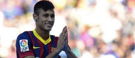Neymar a fost prezentat pe Camp Nou, in fata a 50.000 de fani (video)