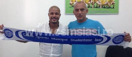 Wesley a semnat un contract valabil un sezon cu CSMS Iasi