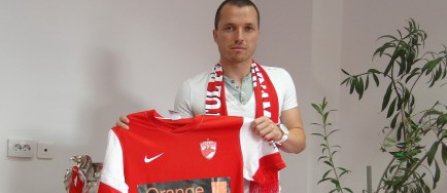 Dinamo l-a transferat pe Boris Galchev