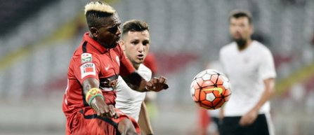 Dinamo anunta despartirea de Patrice Feussi si Gabriel Abraham