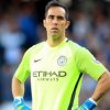 Manchester City l-a pierdut pe portarul chilian Claudio Bravo, accidentat