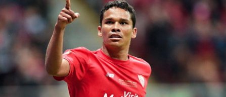 Atacantul columbian Carlos Bacca va juca la AC Milan