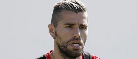 Hamburger SV l-a achizitionat pe mijlocasul elvetian Valon Behrami