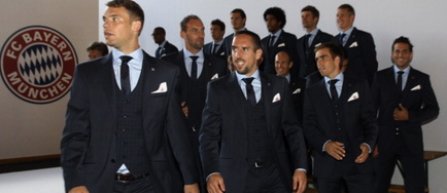 Jucatorii lui Bayern Munchen vor purta costume Armani