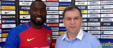 Steaua l-a transferat pe atacantul Gregory Tade