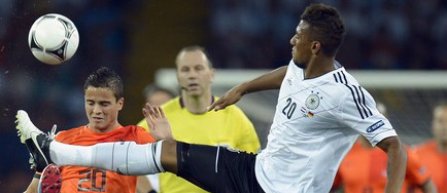 Euro 2012: Jerome Boateng nu va juca in meciul cu Danemarca (cumul de cartonase)