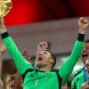 Manuel Neuer, in curand in randul figurilor de ceara