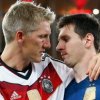 Bastian Schweinsteiger ii aduce un omagiu lui Uli Hoeness