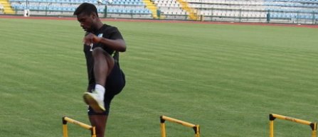 Sipo Bohale a semnat un contract pe trei ani cu Pandurii