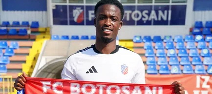 FC Botoșani l-a transferat pe mijlocașul irlandez Roland Idowu