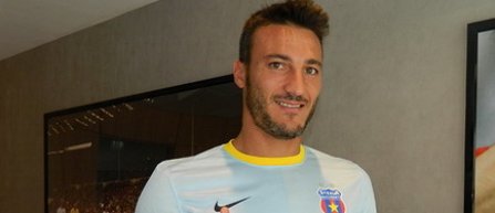 Steaua l-a transferat pe atacantul italian Federico Piovaccari