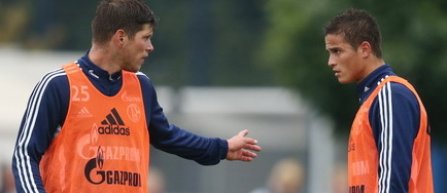 Huntelaar, Jones si Afellay, incerti pentru meciul cu Mainz