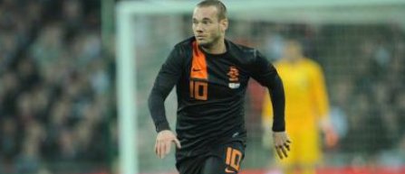 Olanda, cu Sneijder la atac