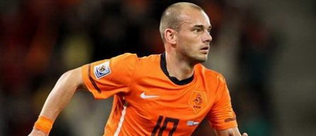 Sneijder accepta "cu durere" pierderea banderolei de capitan al Olandei