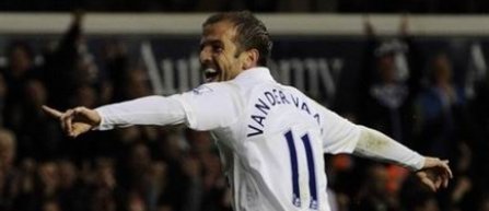 Van de Vaart s-a refacut dupa accidentarea din meciul cu Chelsea