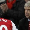 Wenger tine cu dintii de Van Persie