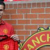 Robin van Persie a semnat un contract valabil pana in 2016 cu Manchester United