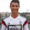 Cristiano Ronaldo a primit, pentru a treia oara, trofeul Goal 50