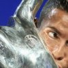 Cristiano Ronaldo, desemnat de UEFA cel mai bun jucator al sezonului trecut in Europa
