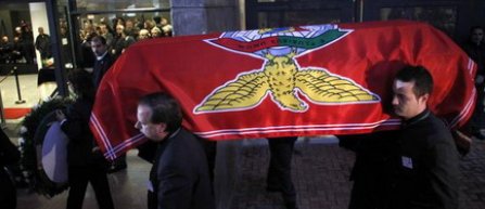 Ultim omagiu pentru Eusebio pe stadionul "Da Luz" (video)