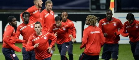 Pele s-a transferat la Olympiakos Pireu