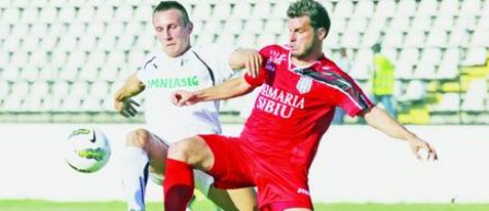 Dinamo, refuzata de Vointa Sibiu: Iulica Popa nu pleaca!