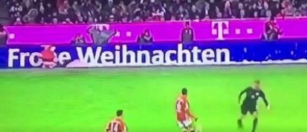 VIDEO | Moment amuzant la meciul Bayern Munchen - RB Leipzig: Thiago Alcantara a vrut sa ii paseze lui "Mos Craciun"