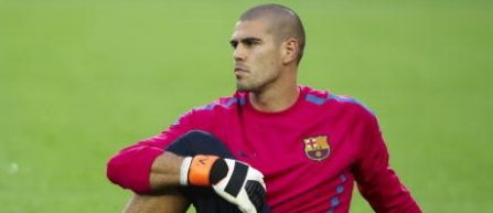 Portarul Victor Valdes va juca si in sezonul viitor la FC Barcelona