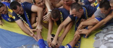 Sute de fani ai Petrolului au manifestat pentru Younes Hamza