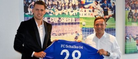 Ungurul Adam Szalai va juca la Schalke 04