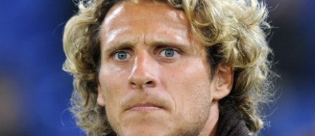 Forlan ii cunoaste doar pe Chivu si Mutu dintre jucatorii romani