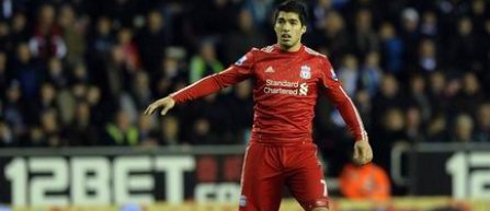Luis Suarez a fost suspendat de doua ori